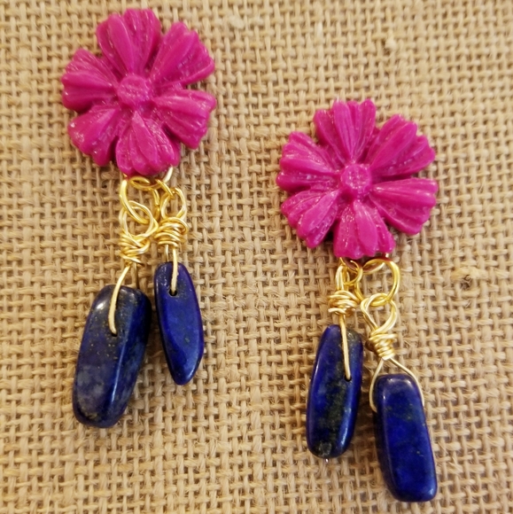 Handcrafted clay earrings - Picture 4 of 6